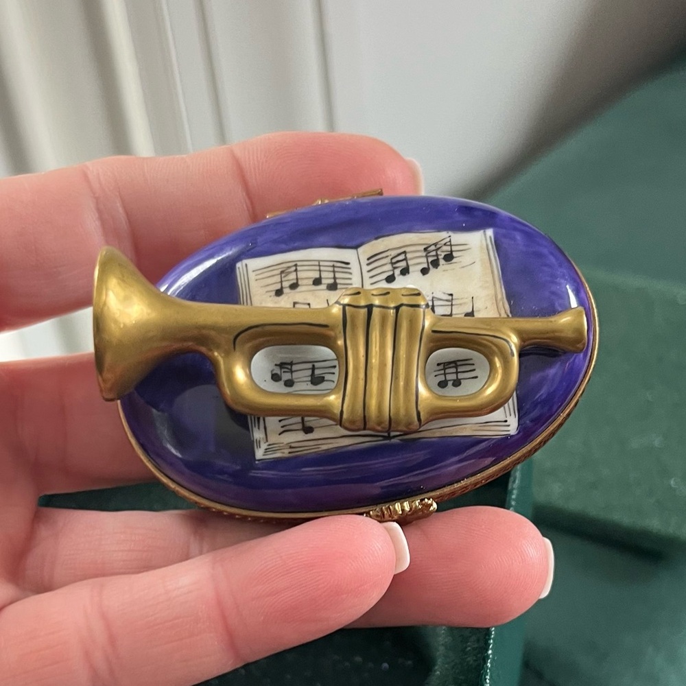 Limoges Trumpet box - New Orleans Jazz